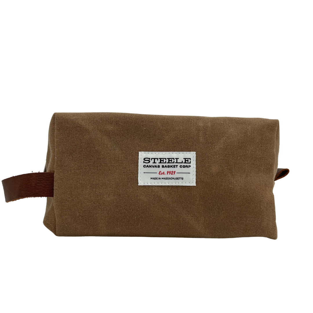 Waxed Canvas Dopp Kit | Brown