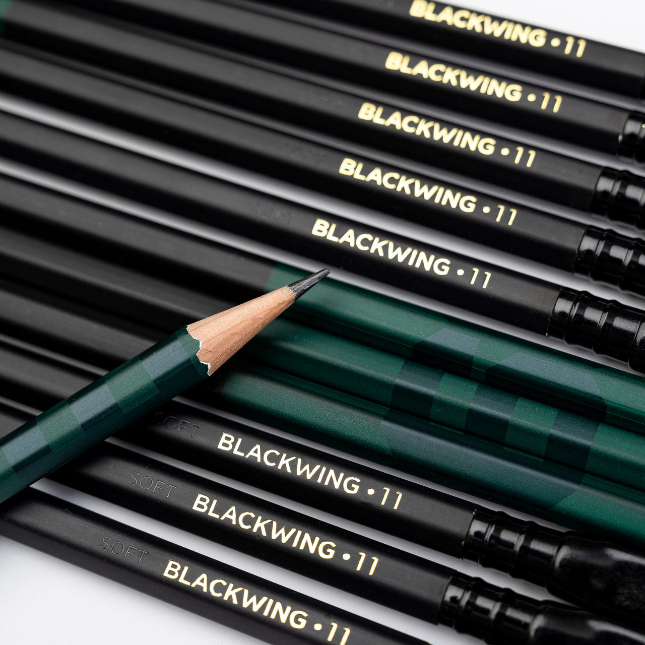 Blackwing | Vol. 11 Bill Russell